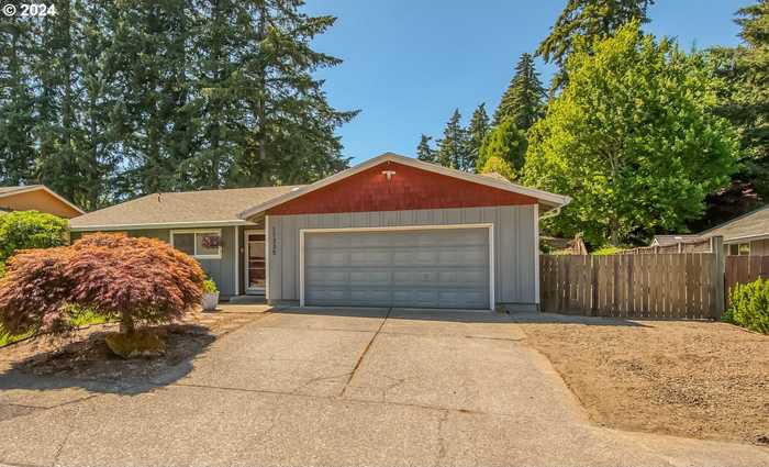 photo 2: 17335 SW CHEYENNE WAY, Tualatin OR 97062