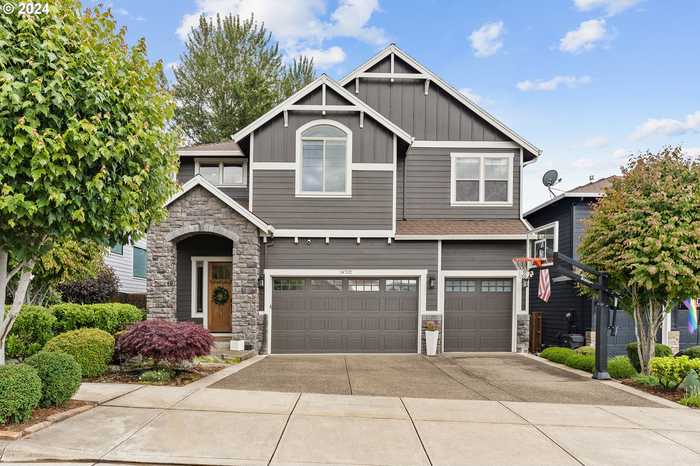 photo 1: 14702 SW 148TH TER, Tigard OR 97224