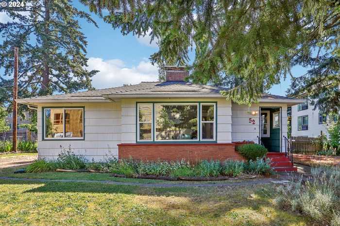 photo 1: 52 NE 146TH AVE, Portland OR 97230