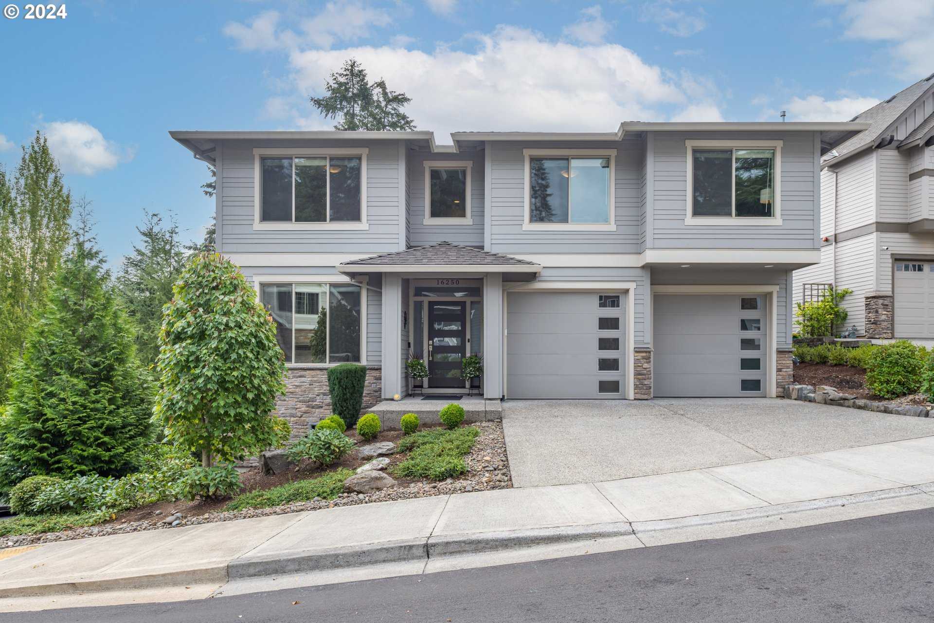 photo 1: 16250 SW JADE VIEW WAY, Beaverton OR 97007