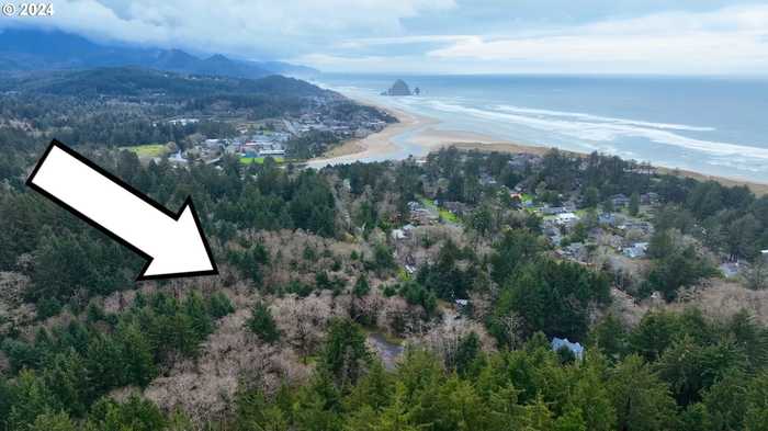 photo 11: 740 Monica Ct, Cannon Beach OR 97110