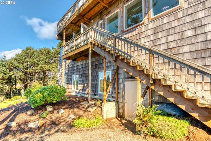 photo 42: 1212 NW CURTIS ST, Seal Rock OR 97376