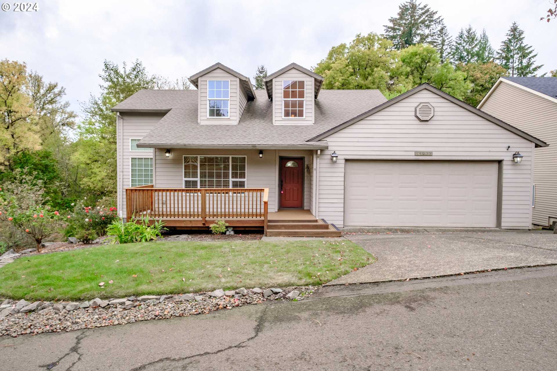 photo 1: 14035 SE 141ST AVE, Clackamas OR 97015