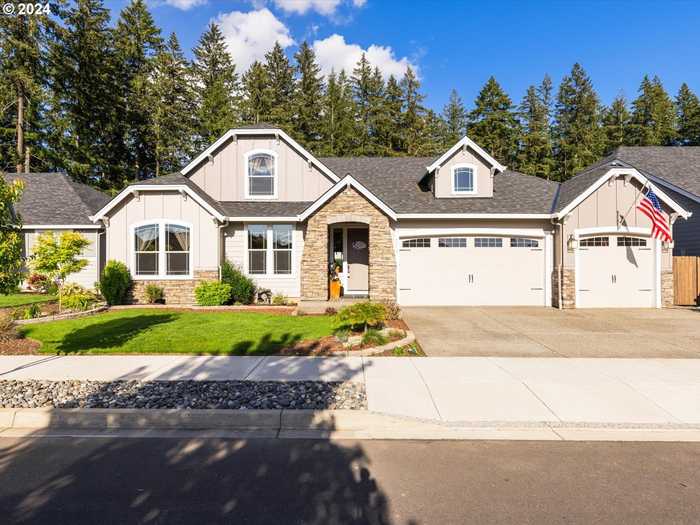 photo 1: 7511 NE 176TH AVE, Vancouver WA 98682