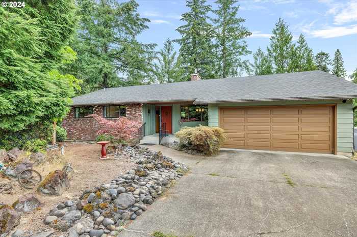 photo 1: 22565 S PENMAN RD, Oregon City OR 97045