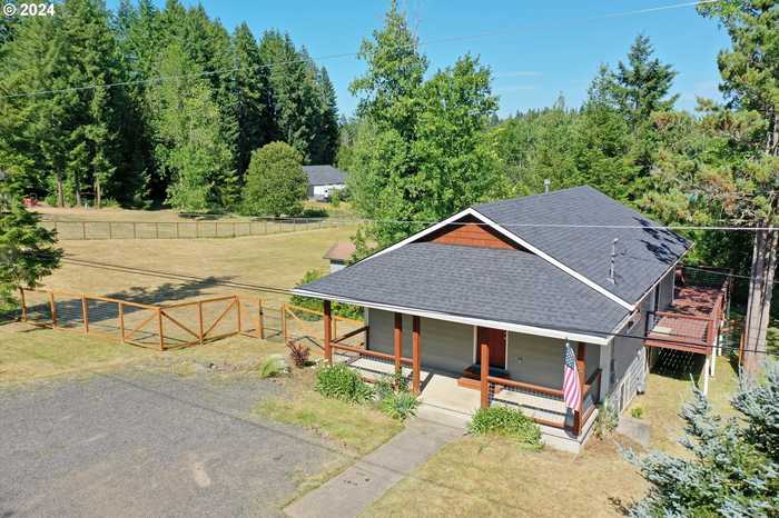photo 1: 1306 2ND AVE, Vernonia OR 97064