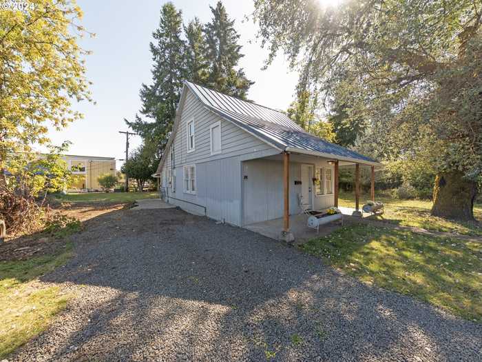 photo 2: 758 Weed AVE, Vernonia OR 97064