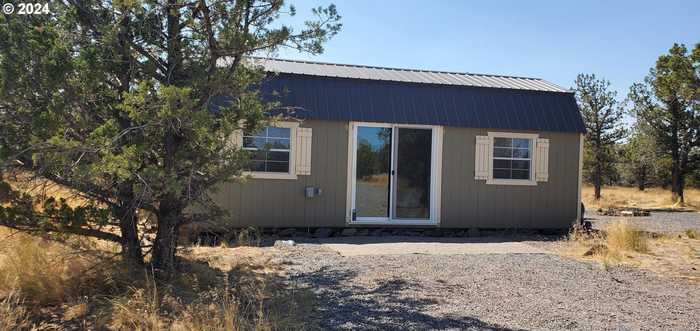 photo 2: 2169 NW PINECREST DR, Prineville OR 97754