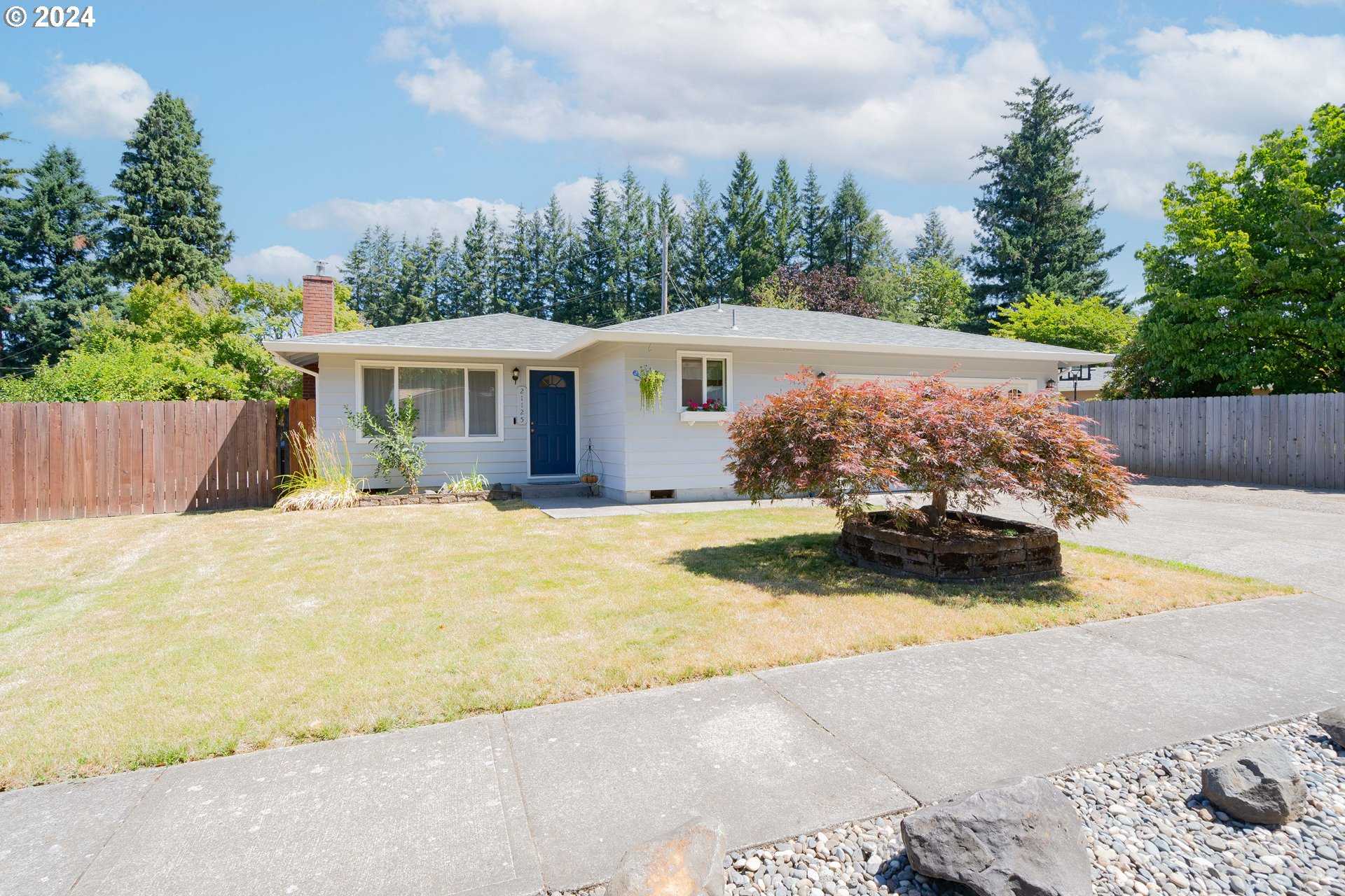 photo 1: 21125 SE CLAY CT, Gresham OR 97030