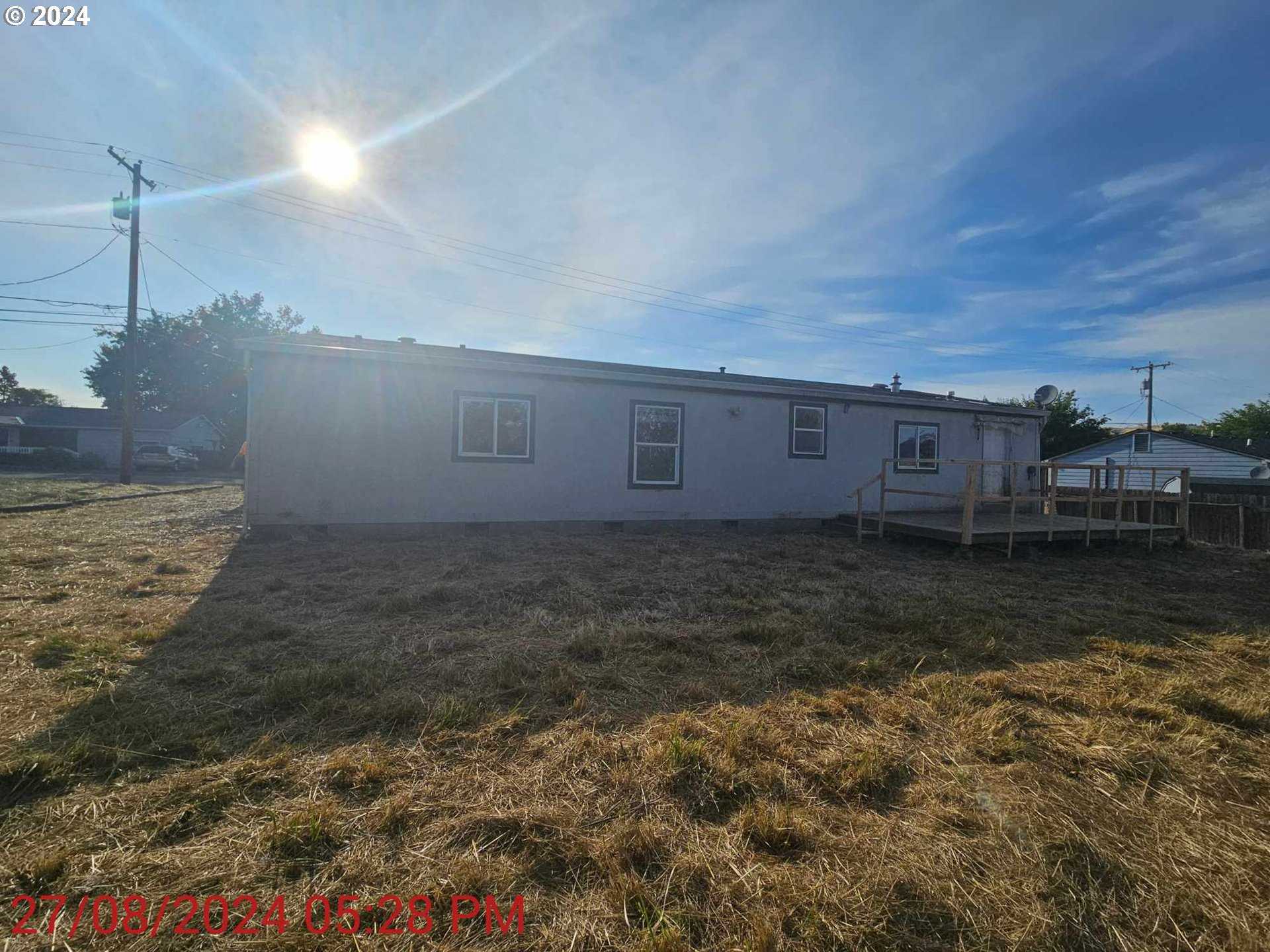 photo 3: 4207 HANNA ST, Roseburg OR 97471