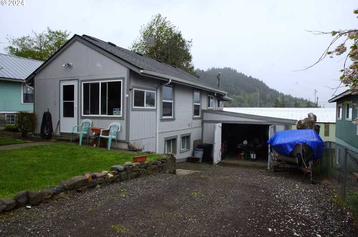 photo 1: 1157 FIR AVE, Reedsport OR 97467