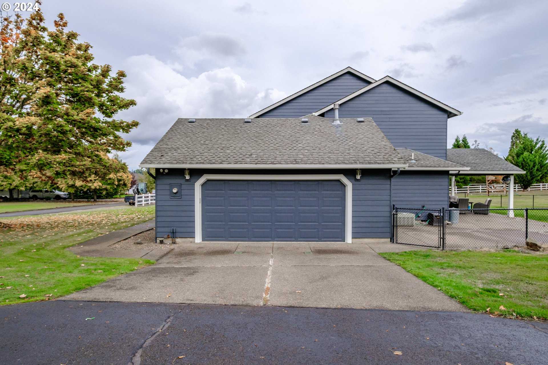 photo 3: 760 BURNETT LN SE, Salem OR 97317