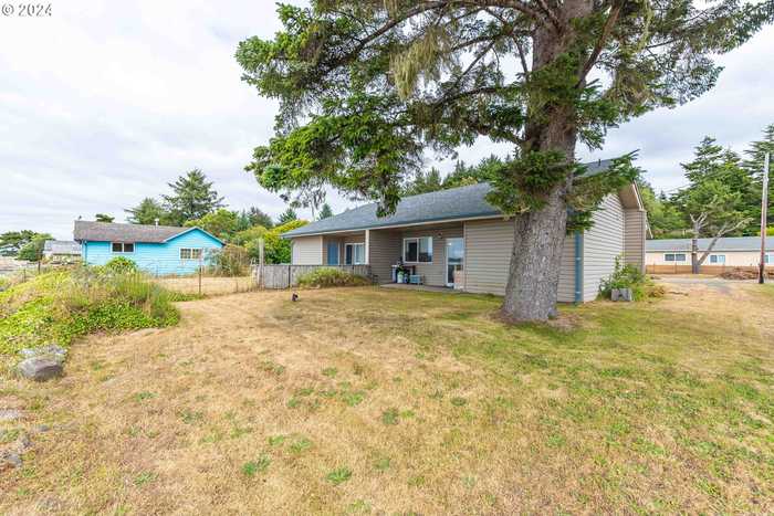 photo 41: 64744 WYGANT RD, Coos Bay OR 97420