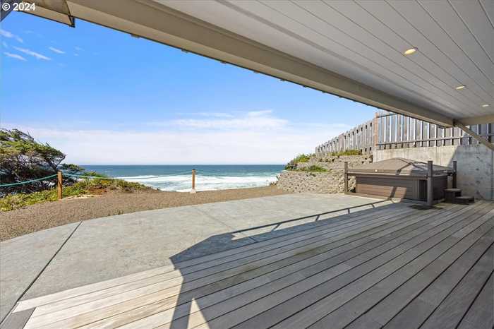 photo 48: 4573 SW BEACH AVE, Lincoln City OR 97367