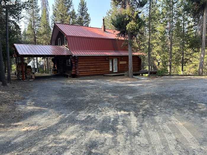 photo 2: 141920 KAREN LN, Crescent Lake OR 97733