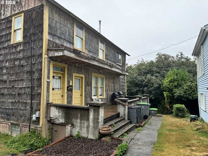 photo 16: 2758 GRAND AVE, Astoria OR 97103