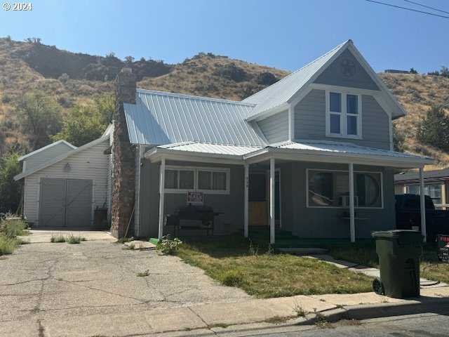 photo 1: 456 Spring Garden AVE, Baker City OR 97814