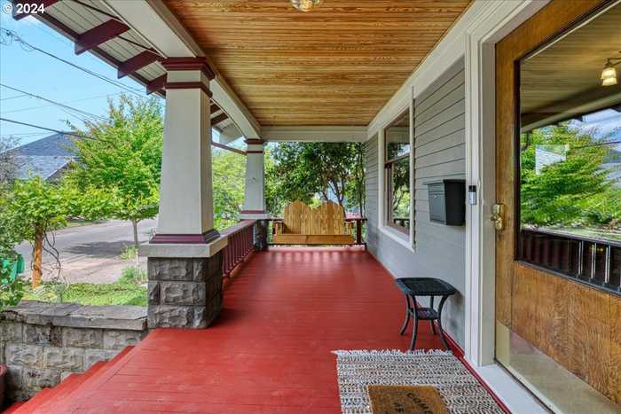 photo 2: 1842 SE 46TH AVE, Portland OR 97215