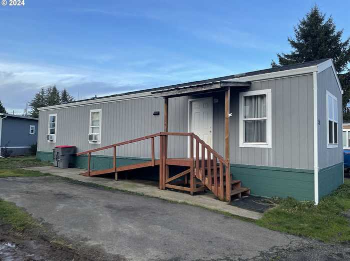 photo 2: 2400 SE STRATUS AVE Unit 51, Mc Minnville OR 97128