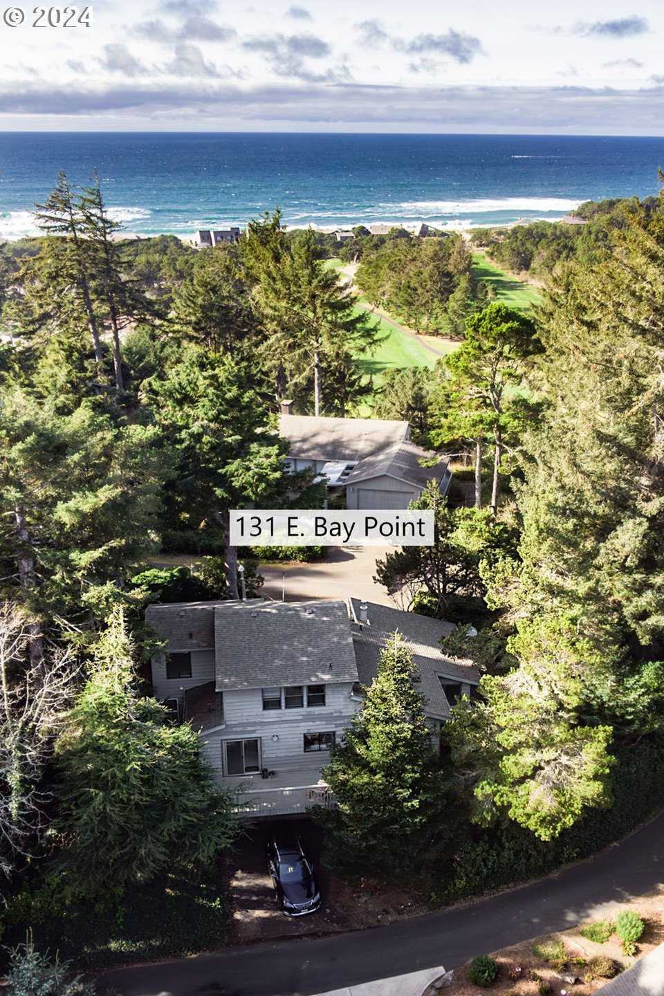 photo 3: 131 E BAY POINT RD, Gleneden Beach OR 97388