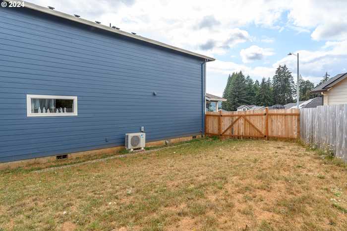 photo 34: 301 NW HOPE CT, Willamina OR 97396