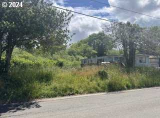 photo 1: 545 N WAHANNA RD, Seaside OR 97138