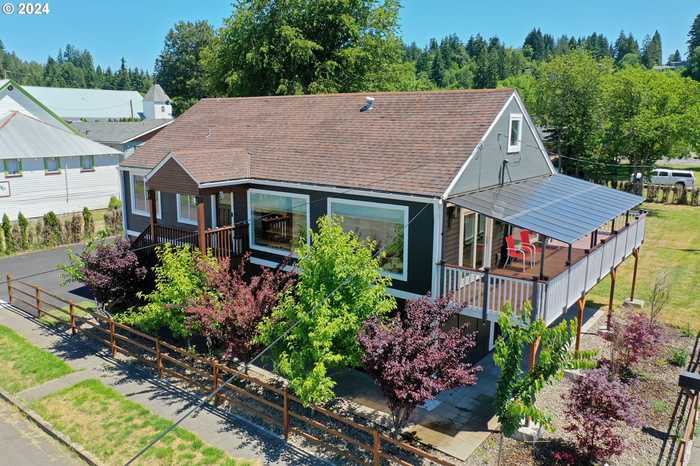 photo 1: 374 BRIDGE ST, Vernonia OR 97064