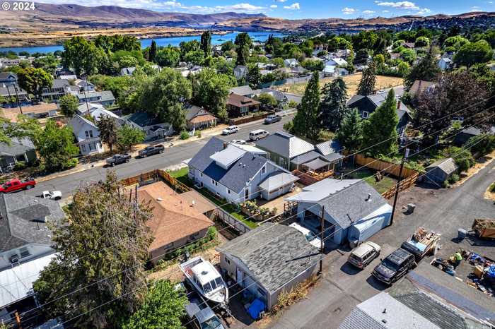 photo 48: 408 E 11TH ST, The Dalles OR 97058