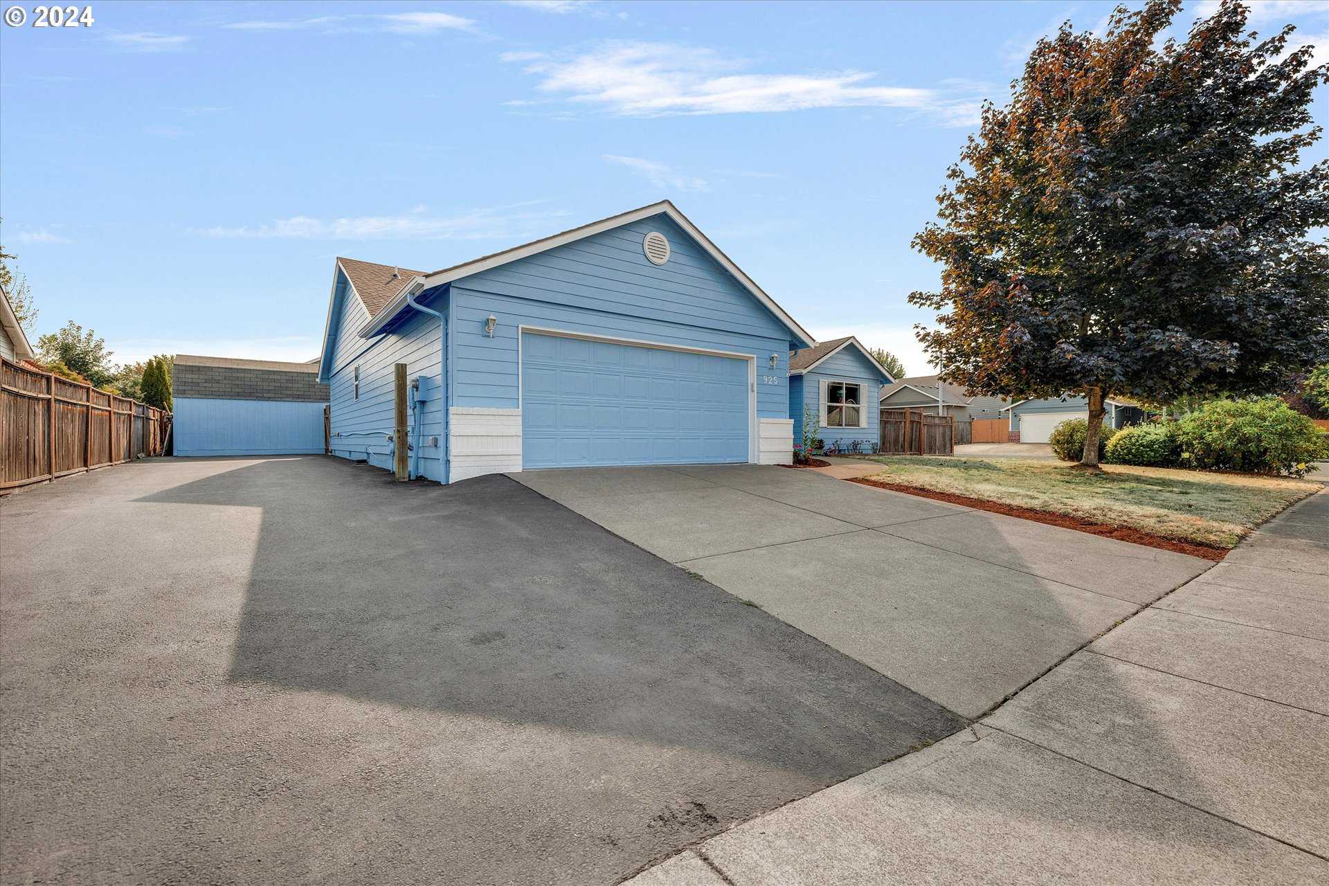 photo 2: 925 MT VIEW LN, Molalla OR 97038