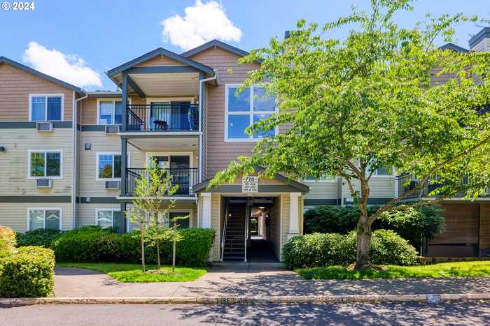 photo 18: 770 NW 185TH AVE Unit 203, Beaverton OR 97006