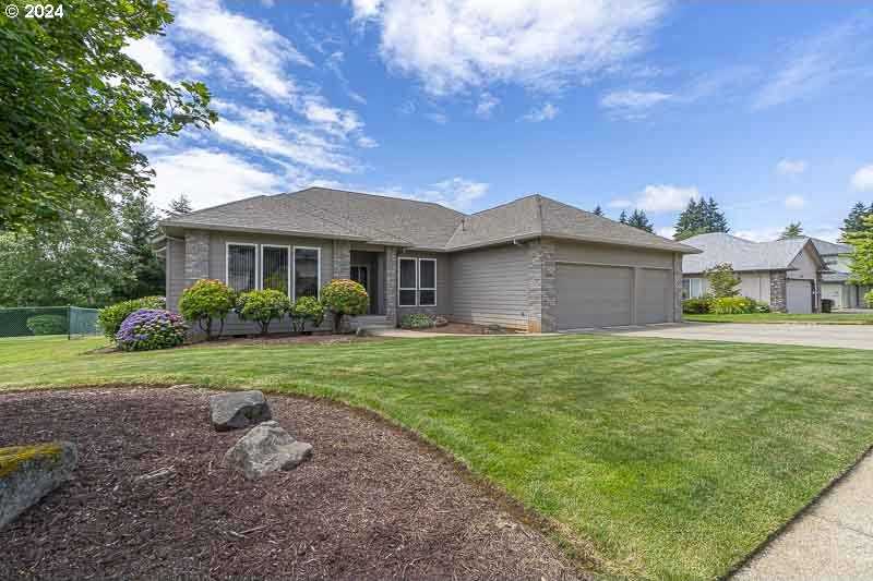 photo 1: 329 SILVER HILLS CIR SE, Salem OR 97306