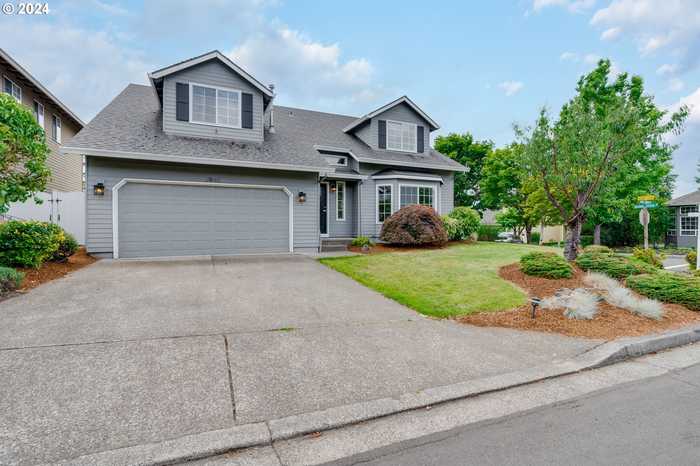 photo 1: 5948 BAY POINT DR, Lake Oswego OR 97035