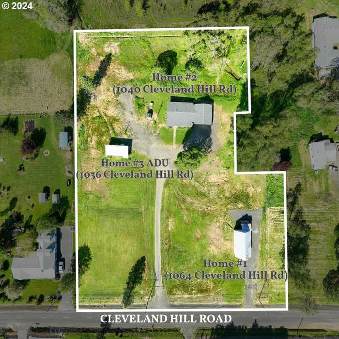 photo 2: 1064 CLEVELAND HILL RD, Roseburg OR 97471