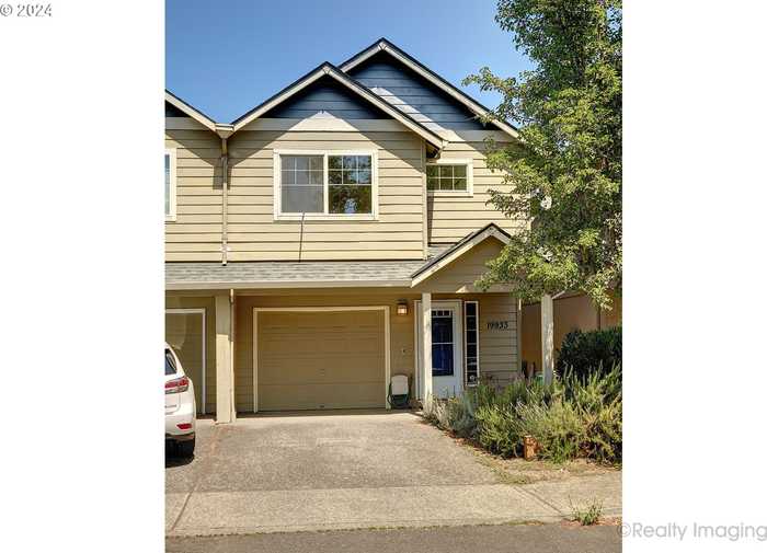 photo 1: 19933 SW KENDALL LN, Beaverton OR 97003