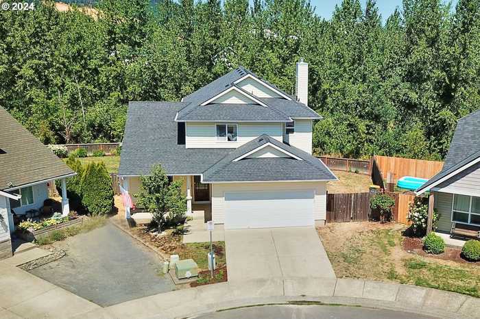 photo 1: 1615 PRIMROSE LN, Forest Grove OR 97116