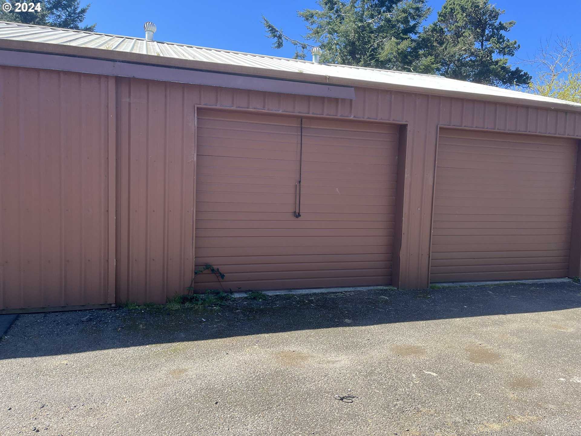 photo 2: 91007 LIBBY LN, Coos Bay OR 97420