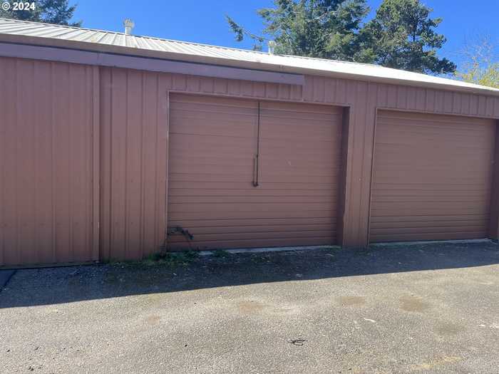 photo 2: 91007 LIBBY LN, Coos Bay OR 97420