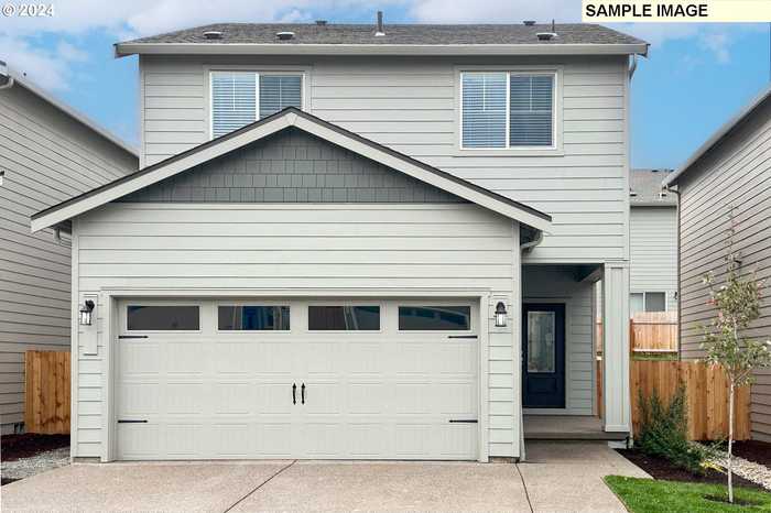 photo 1: 4264 SW PHYLLIS AVE, Gresham OR 97080