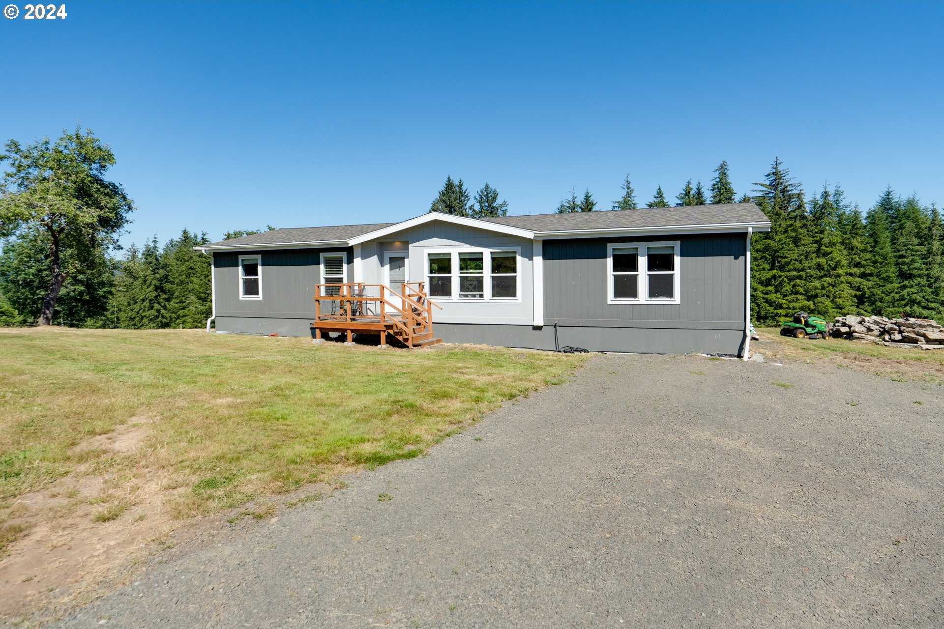 photo 2: 37776 HARRISON LN, Astoria OR 97103