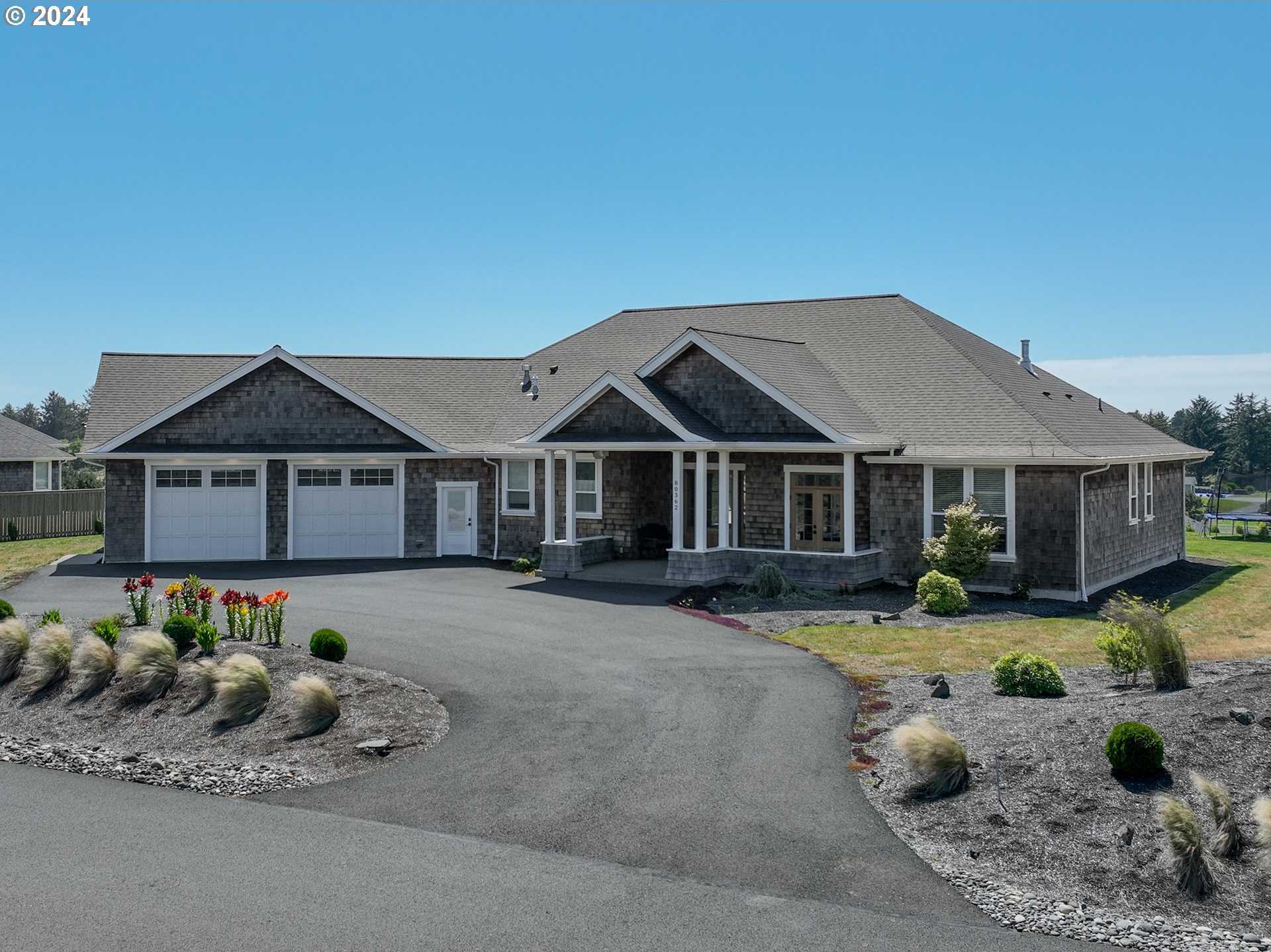 photo 3: 80362 POLO RIDGE RD, Warrenton OR 97146