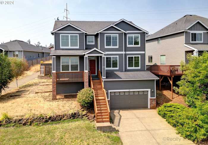 photo 1: 403 GOLDEN EAGLE ST, Salem OR 97304