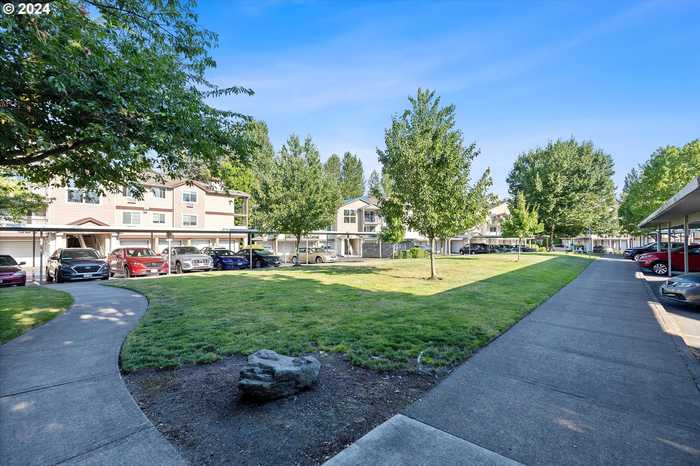 photo 23: 790 NW 185TH AVE Unit 202, Beaverton OR 97006