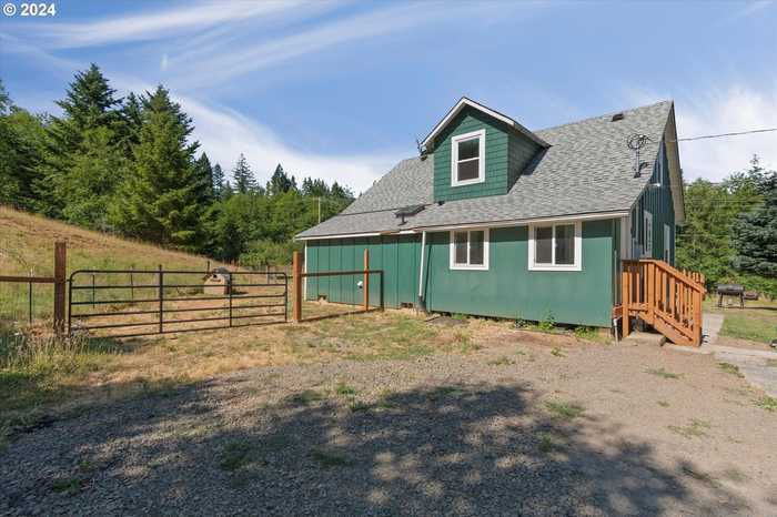 photo 25: 70546 FERN HILL RD, Rainier OR 97048