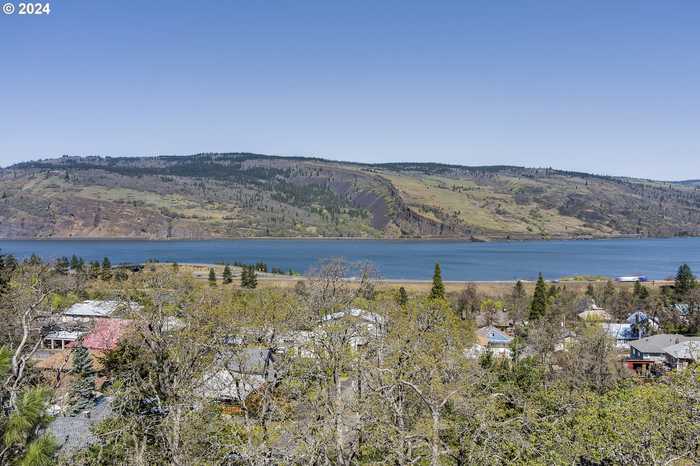 photo 2: 775 Fifth AVE Unit 23, Mosier OR 97040