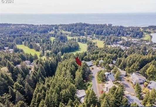 photo 3: 468 Salishan Hills DR, Gleneden Beach OR 97388