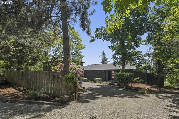 photo 1: 31410 NE Wand RD, Troutdale OR 97060