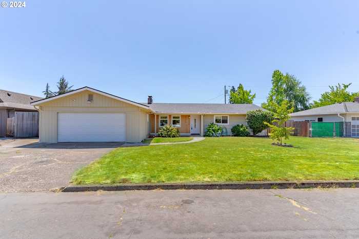 photo 1: 3282 ALBERTA AVE, Salem OR 97301