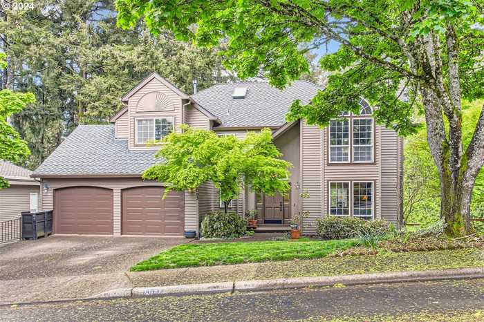 photo 1: 15093 SW ASHLEY DR, Tigard OR 97224