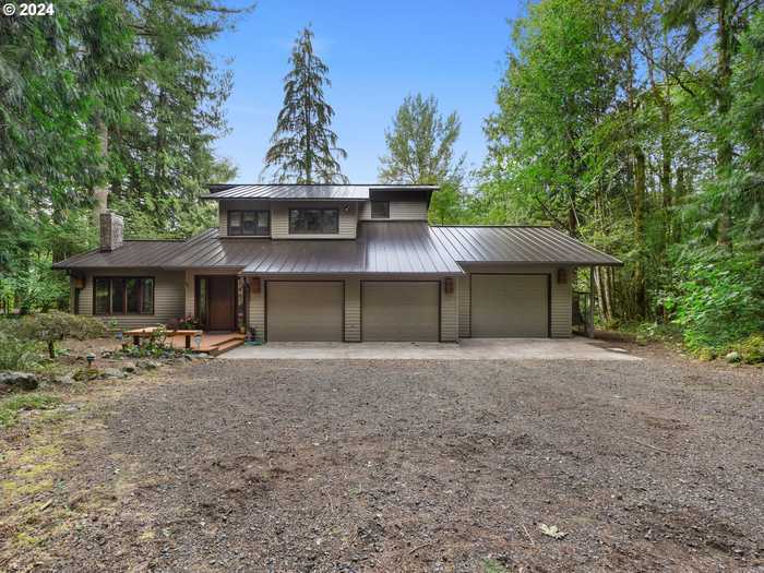 photo 2: 69069 E VINE MAPLE DR, Rhododendron OR 97049