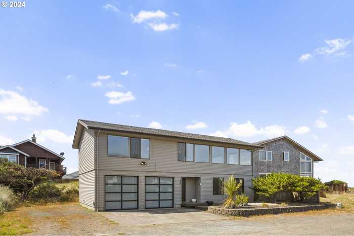 photo 2: 8765 PUFFIN LN, Manzanita OR 97130